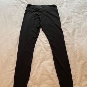 Black Lululemon Wunder Under Leggings